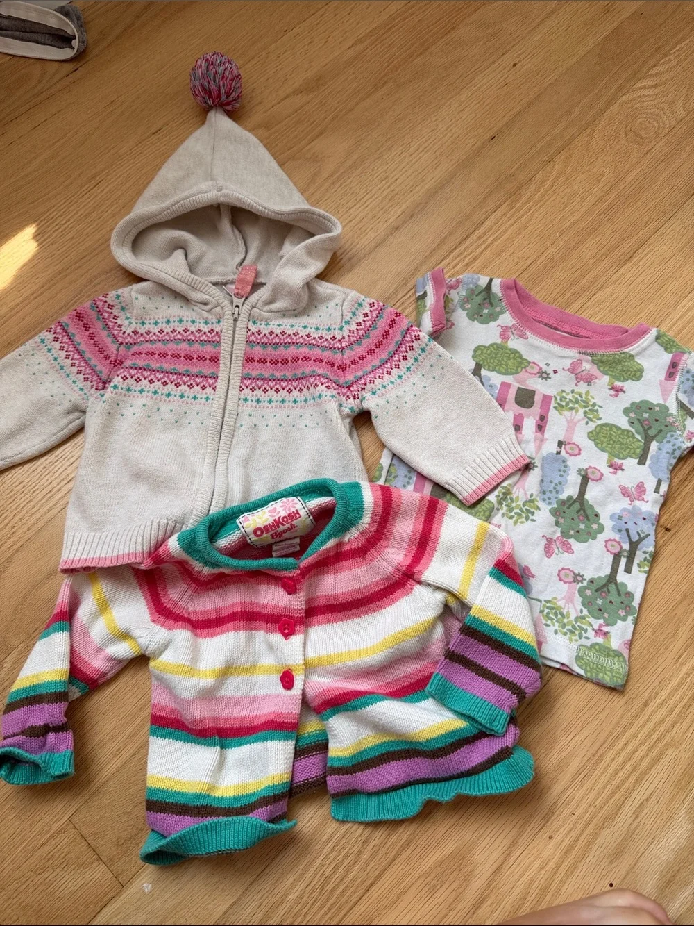 Oshkosh and Old Navy 3-6m baby girl bundle